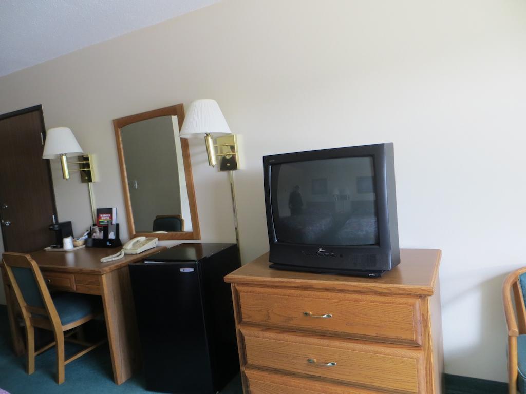 Cobblestone Inn & Suites - Merrill Zimmer foto