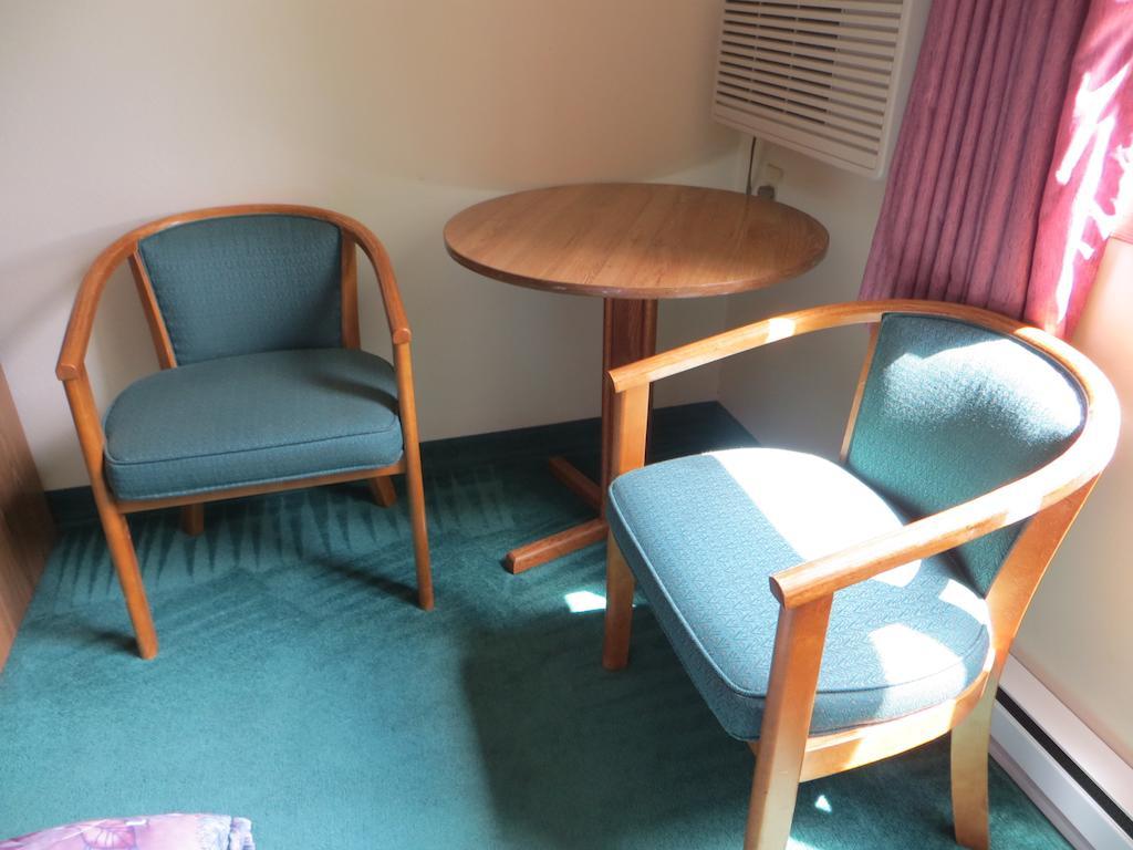 Cobblestone Inn & Suites - Merrill Zimmer foto